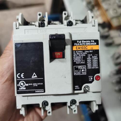 原装富士断路器EA33C EA53C EA63C EA103C 3P 20 30 50 75 100A