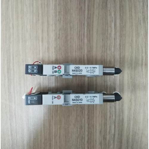 CKD原装电磁阀 N4S010 N4S020 N4S030 N3S010 N3S0110 DC12V