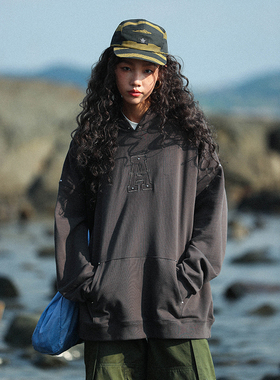 HOVERAT 22F/W 炭灰色字母刺绣连帽卫衣宽松情侣简约休闲情侣帽衫