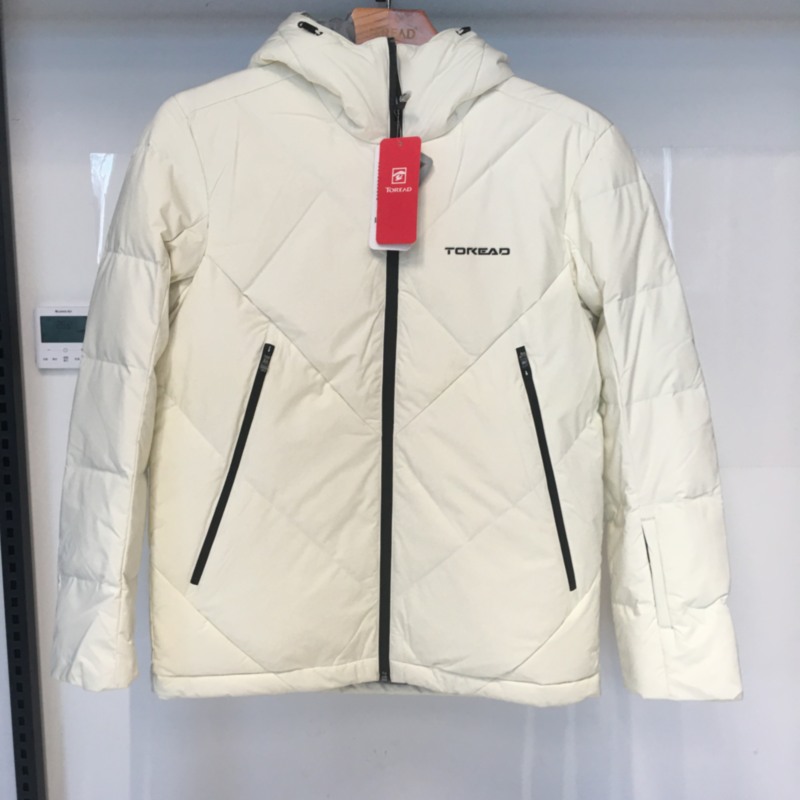 探路者保暖防风男士滑雪羽绒服KADG91607 - 实物图