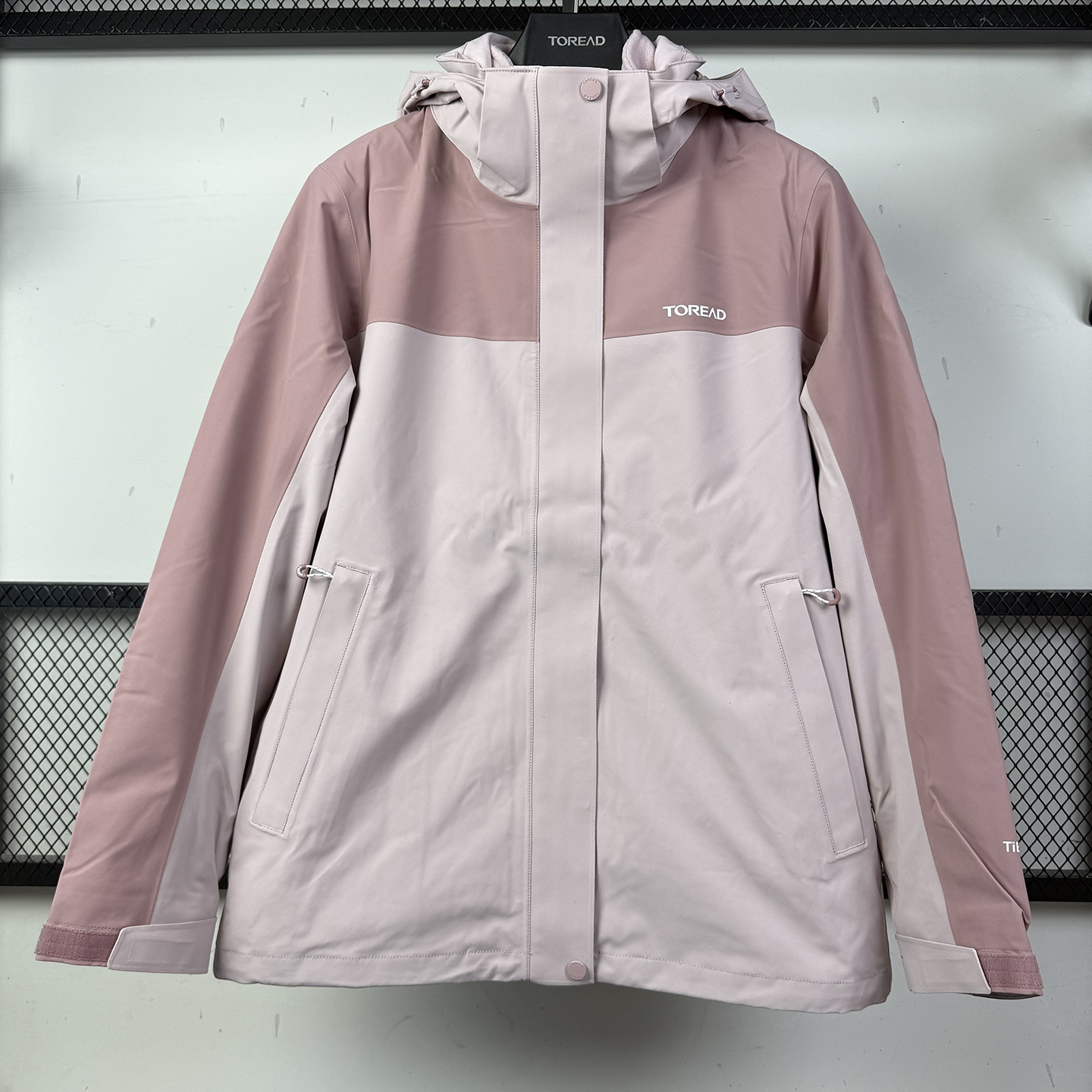 探路者冲锋衣女三合一徒步保暖