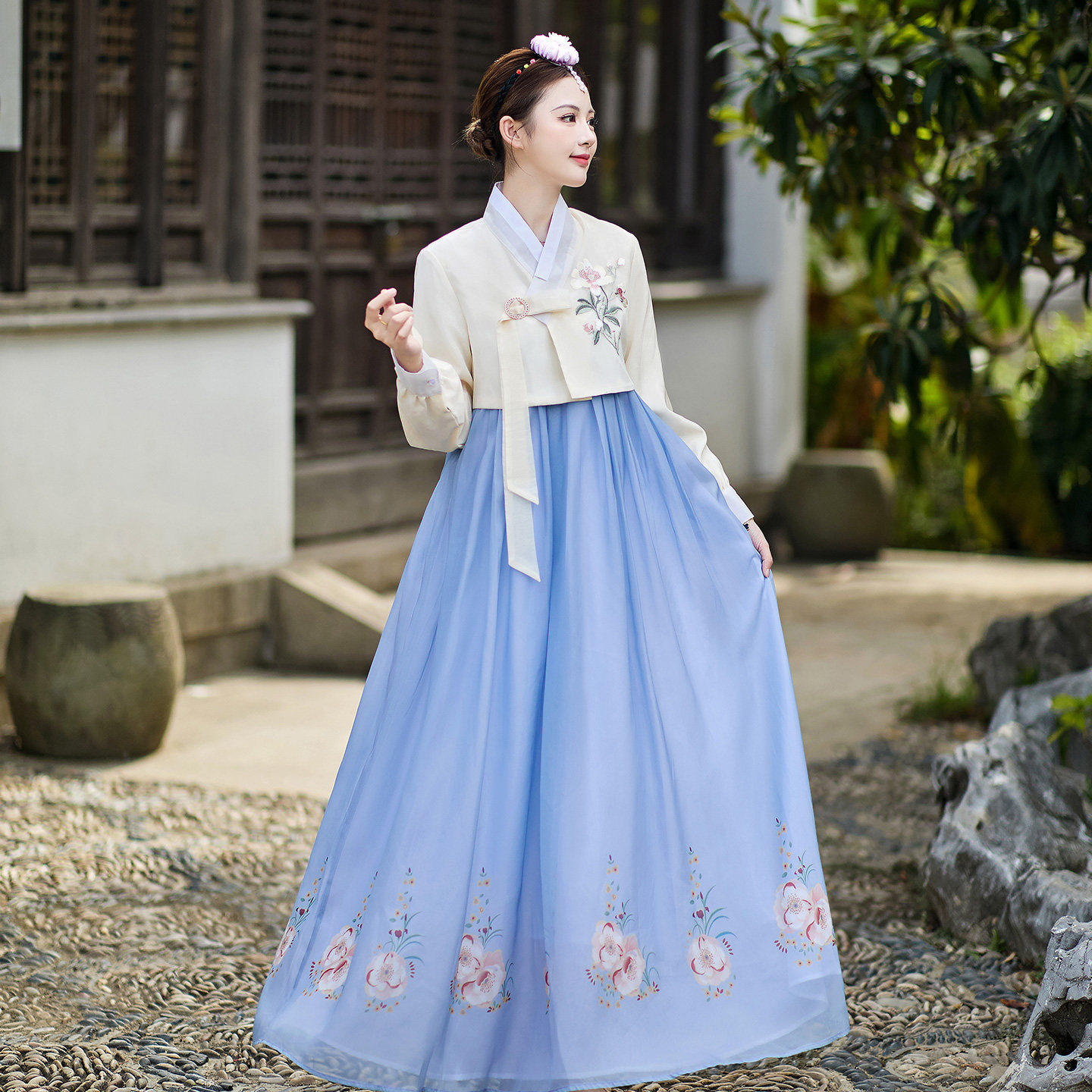 白衣长裙旅拍女款韩服舞蹈演出服
