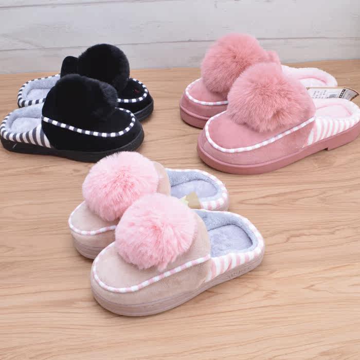 Pantoufles enfants en suède pour hiver - semelle caoutchouc - Ref 1007928 Image 1