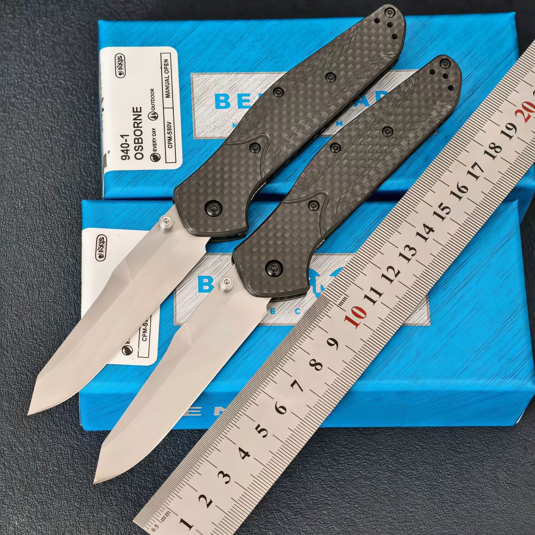 BM940-1碳纤维柄户外刀折叠刀