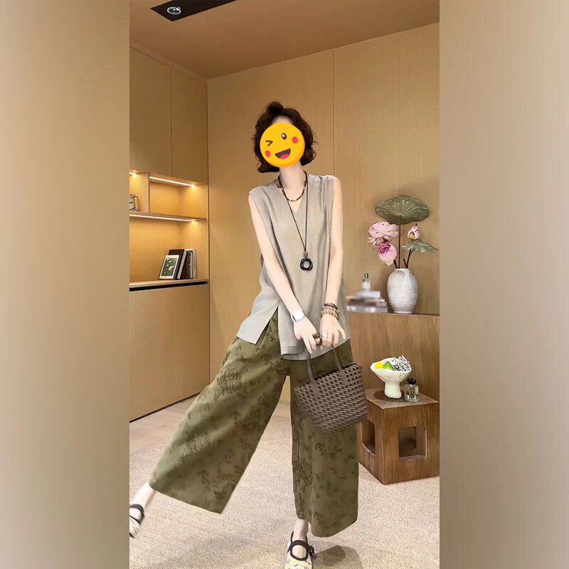 单件/今年流行2026夏季新款松弛感无袖背心搭配印花休闲裤女潮流
