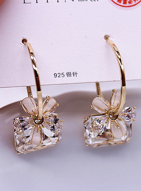 高级感几何银针水晶耳环女韩国气质长款镶钻网红耳饰2025年新款潮