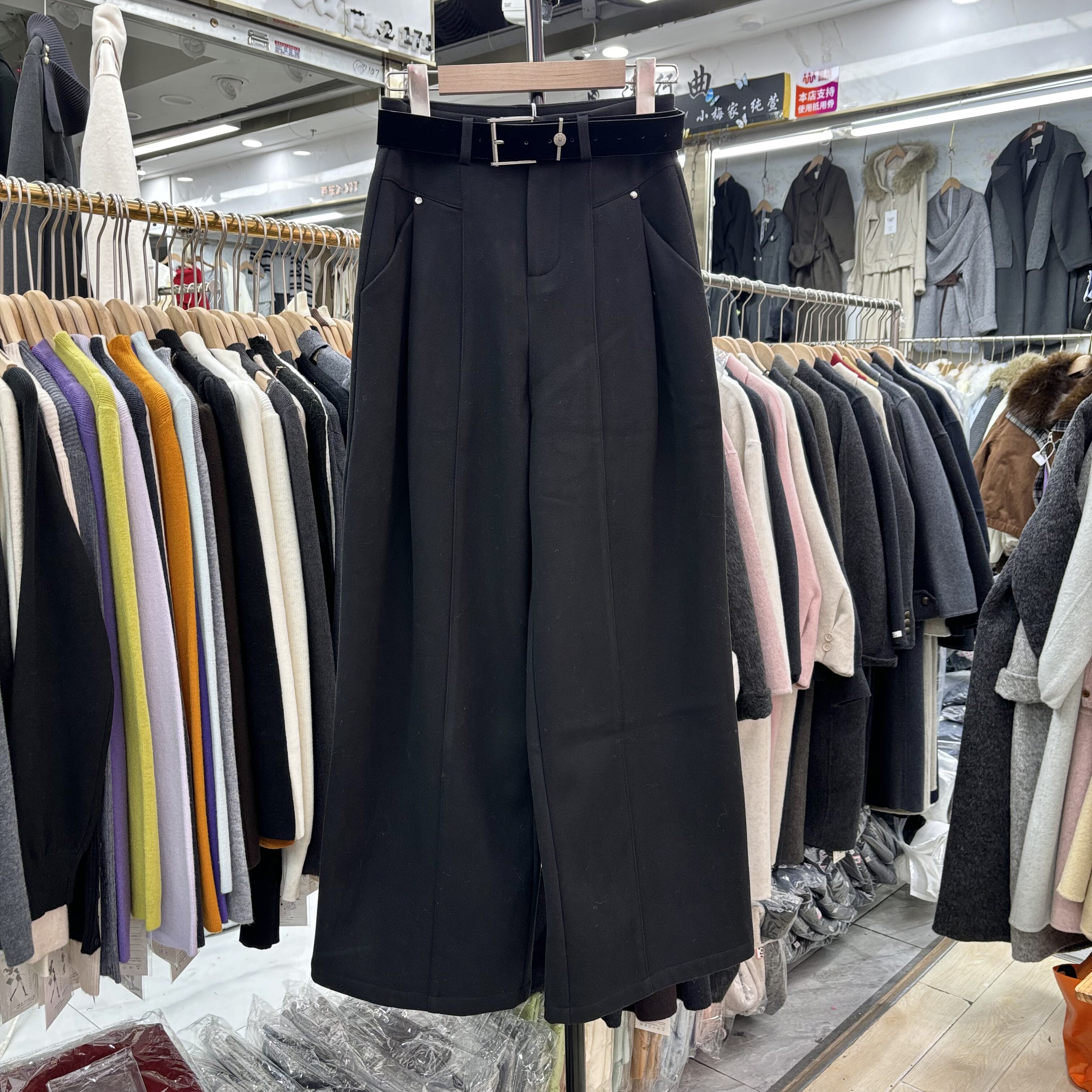 欧货2025秋冬韩版显瘦加绒加厚休闲牛仔裤高腰直筒阔腿裤子25289