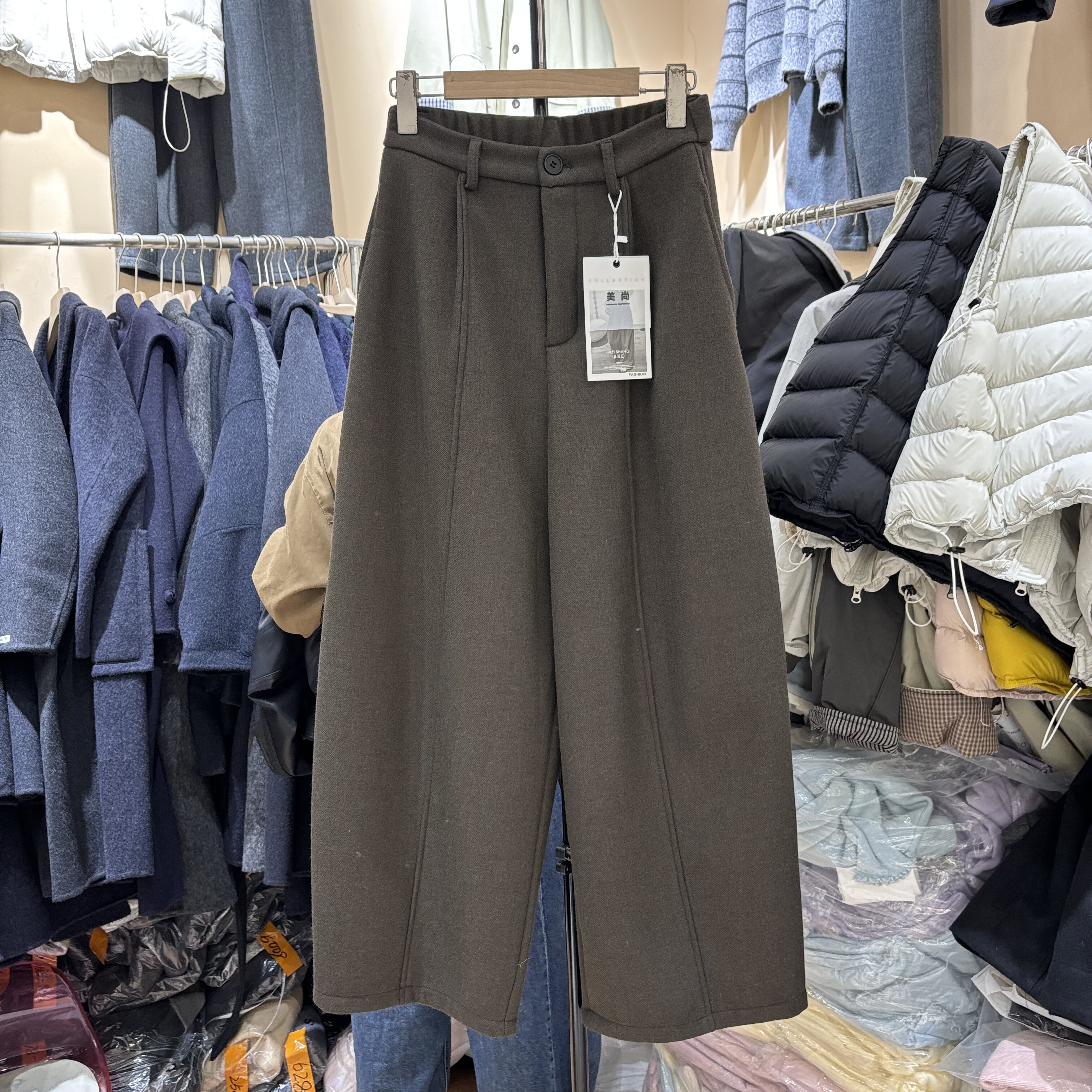 韩版加绒加厚毛呢裤子2025秋冬小个子山本裤宽松弯刀裤休闲88318