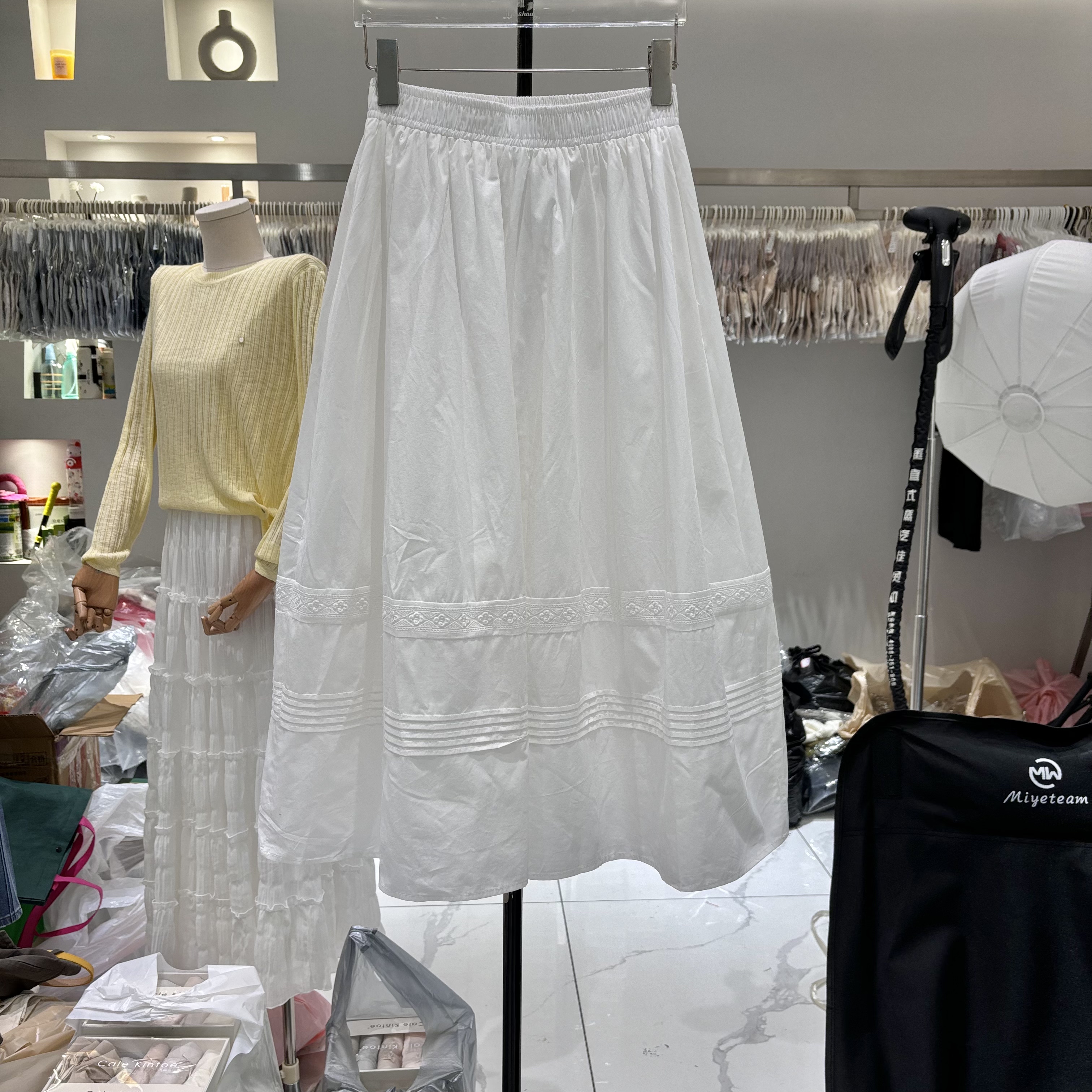 韩版白色半身裙女春夏2026小个子中长款a字休闲口袋遮胯小白裙子