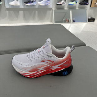 安踏儿童男大童运动鞋2025冬款透气防滑耐磨运动跑步鞋312545508R