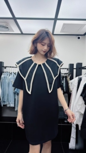 设计感娃娃领黑色连衣裙女2024夏季新款欧洲站显瘦法式a字小黑裙