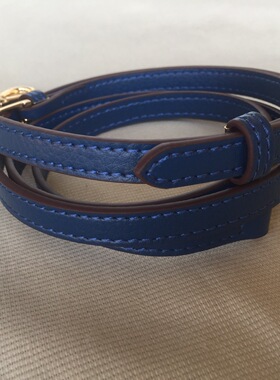 适用小MK蔻驰包包斜挎包带子深宝蓝色配件真皮荔枝纹长度可调节04