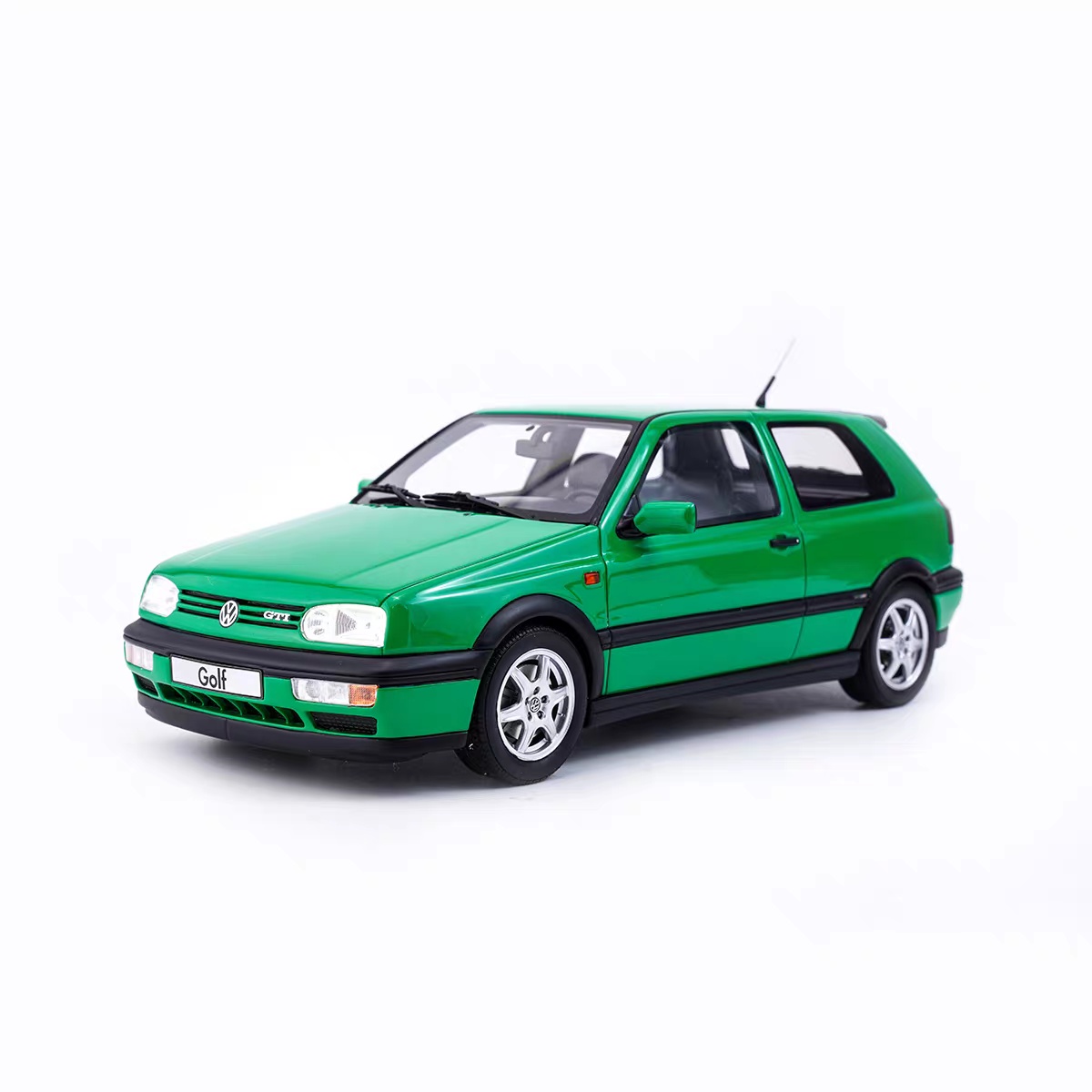现货 OTTO OT1187 1:18 大众高尔夫GOLF III GTI 3代 绿 树脂车模