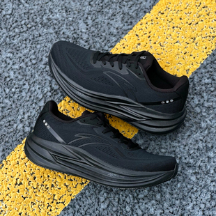 安踏冠军跑鞋4代丨PG7 ULTRA缓震慢跑步鞋男耐磨运动鞋112535562