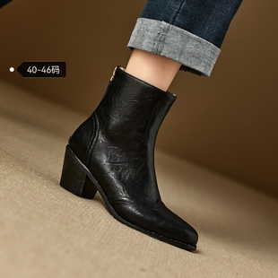 大码女靴41到46特大码女鞋43黑色44尖头高跟短靴45粗跟女靴子46