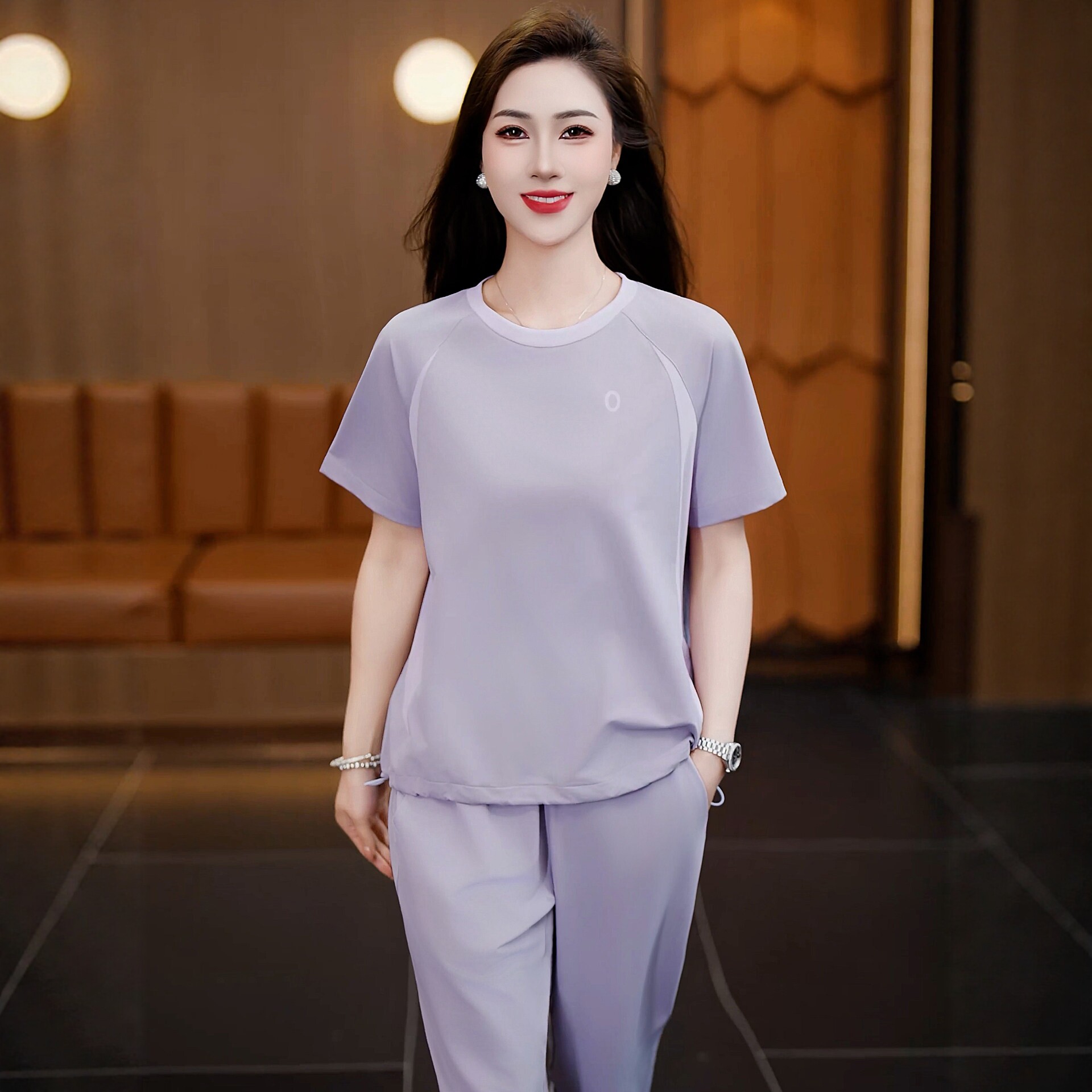 女士夏季薄款运动套装2026新款时尚圆领短袖长裤休闲宽松版两件套