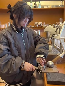 网图 褶皱肌理水墨花棉衣男女冬季双面穿棒球棉服外套m6024 p98，男装棉衣，星座204-3