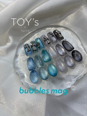 日本toy‘s 冰蓝水滴气泡水猫眼甲油胶 bubbles湿漉漉泡泡水