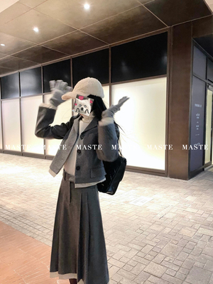 50羊毛呢西装+半裙套组