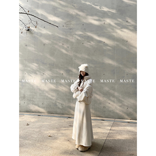 MASTE 书房里的伍尔夫 糯米毛呢发热面料加绒半身裙