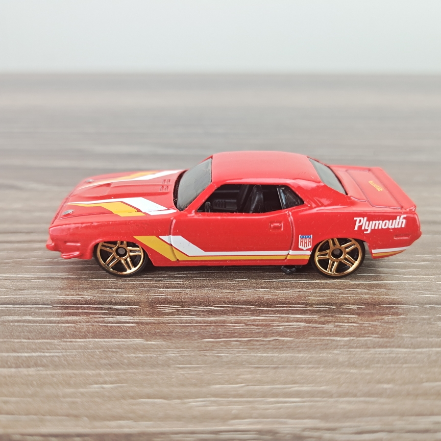 风火轮合金车克莱斯勒经典跑车1/64汽车模型老爷车跑车赛车玩具车