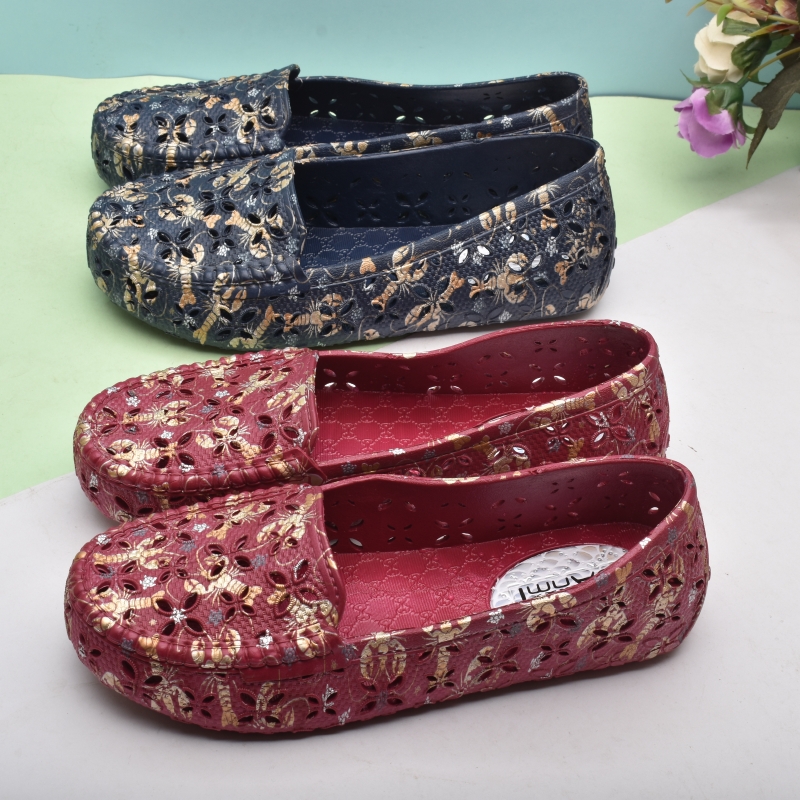 低帮镂空休闲平底印花女凉鞋