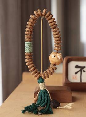 桃核无相甜甜圈搭配小怪兽天然翡翠桶珠沉香达摩牌文玩佛珠挂饰