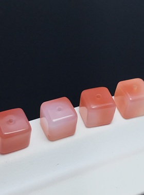 南红方糖！天然南红桃红色非料小方块通孔镶嵌绕线吊坠手链配饰