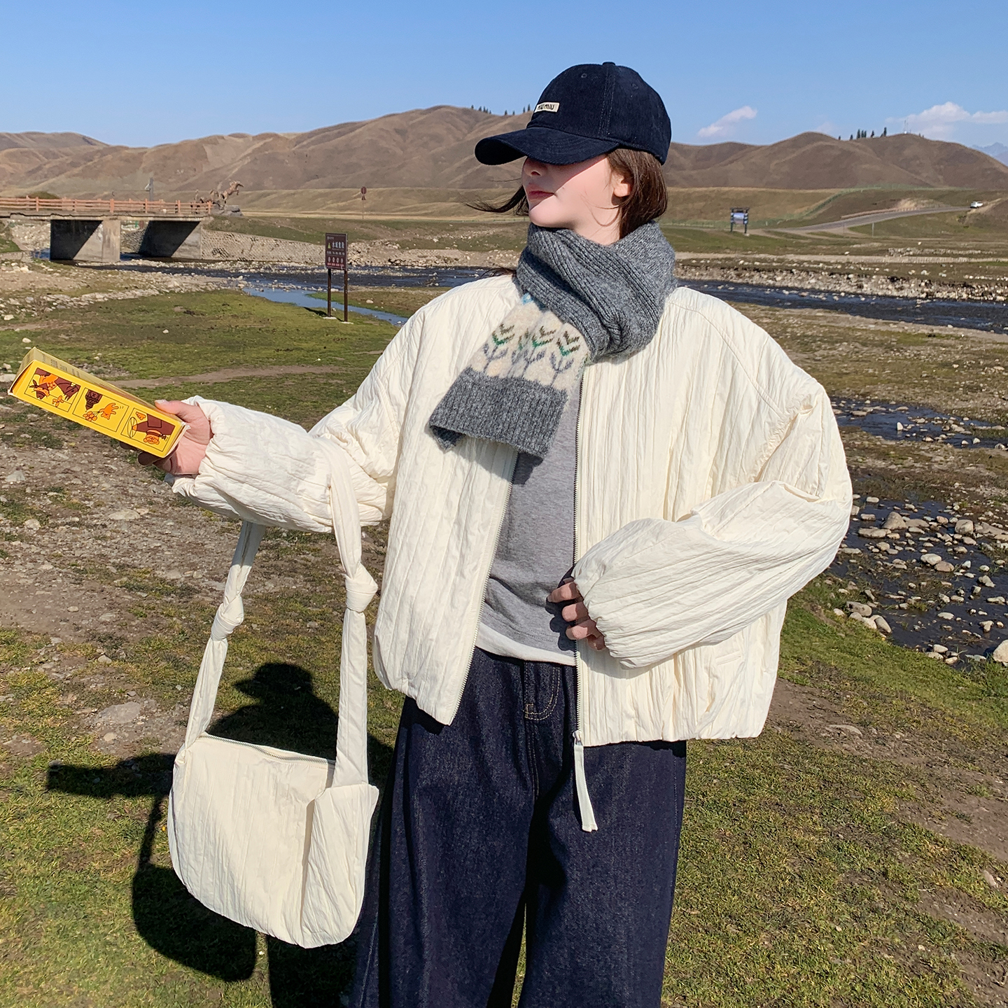 新款首发 已现货2B110-3725-P155-K238 米色肌理感棉衣（带包包）