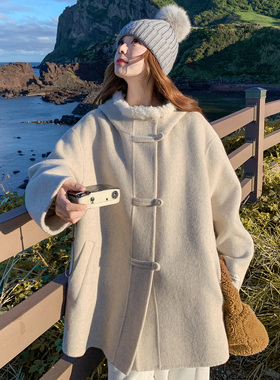 新款首发 已现货 2B110-3728-P295-K438 戴帽毛毛边双面呢