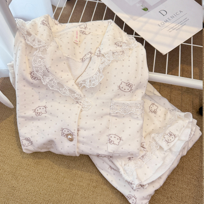 圆点kt睡衣女海岛绒秋冬开衫套装