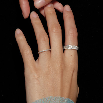 【CnHnOn脂肪商店】s925纯银莫桑钻轻奢极细镶钻简约满钻戒指