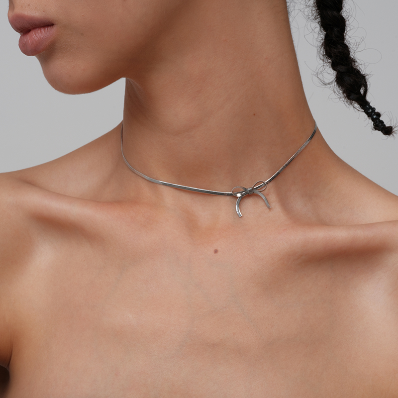 【CnHnOn脂肪商店】柔软蛇骨链蝴蝶结小众个性打结choker项链