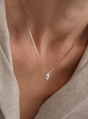 【CnHnOn脂肪商店】s925纯银莫桑钻马眼钻简约经典盒子链锁骨项链