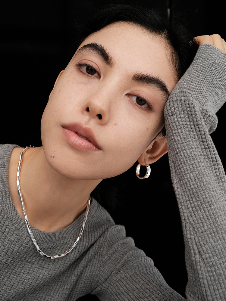 【CnHnOn 脂肪商店】极简光面宽边耳圈 小众时髦百搭耳环