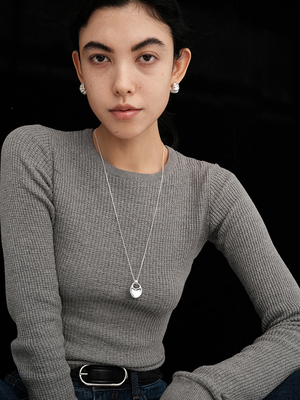 【CnHnOn 脂肪商店】秋冬氛围小众不规则简约吊坠长款项链毛衣链