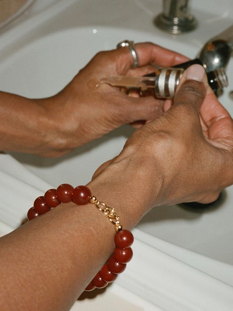 【CnHnOn 脂肪商店】s925银 圣诞新年氛围感天然红玛瑙串珠手链