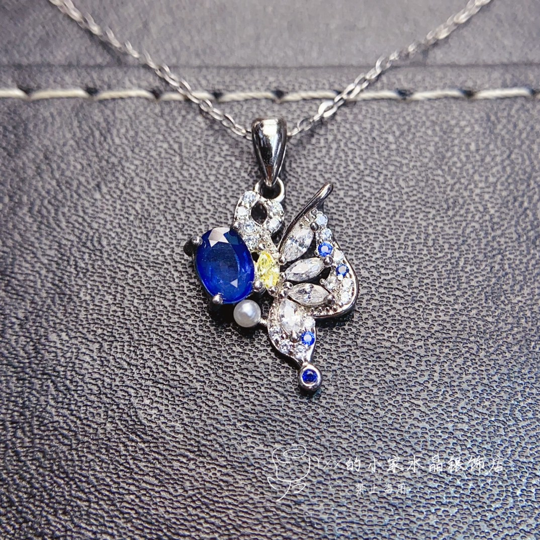 天然蓝宝石吊坠女纯银镶嵌宝石4乘6蝴蝶时尚个性银饰项链送女友