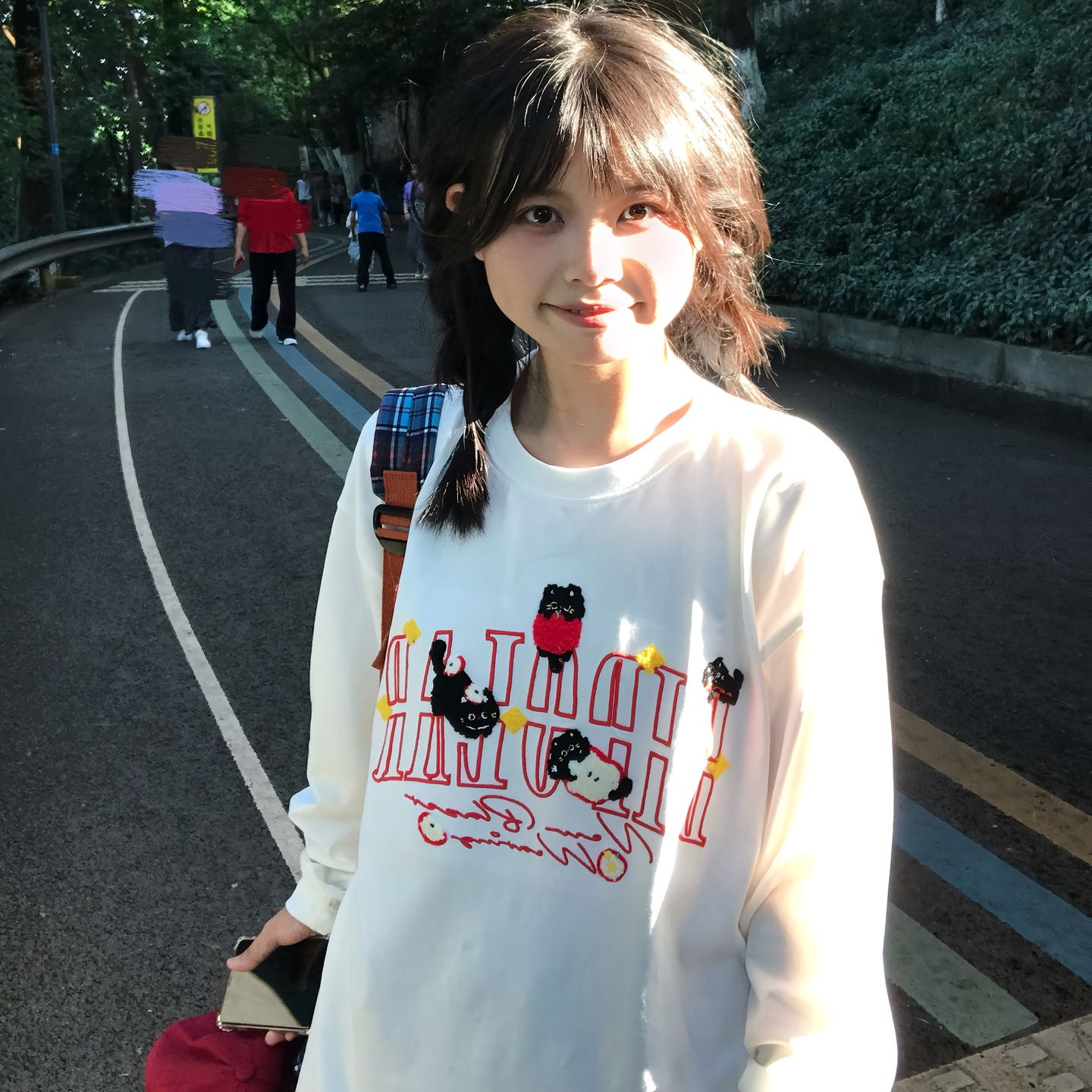 美式字母猫咪刺绣长袖T恤