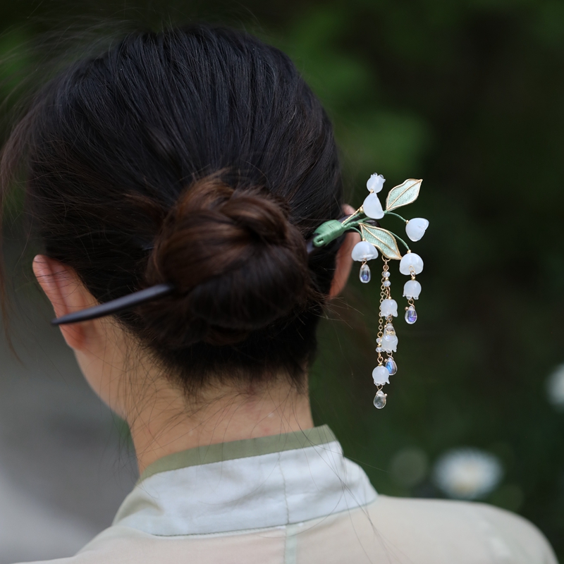 步摇铃兰发簪古风女高级感汉服簪子盘发头饰木簪旗袍日常通勤