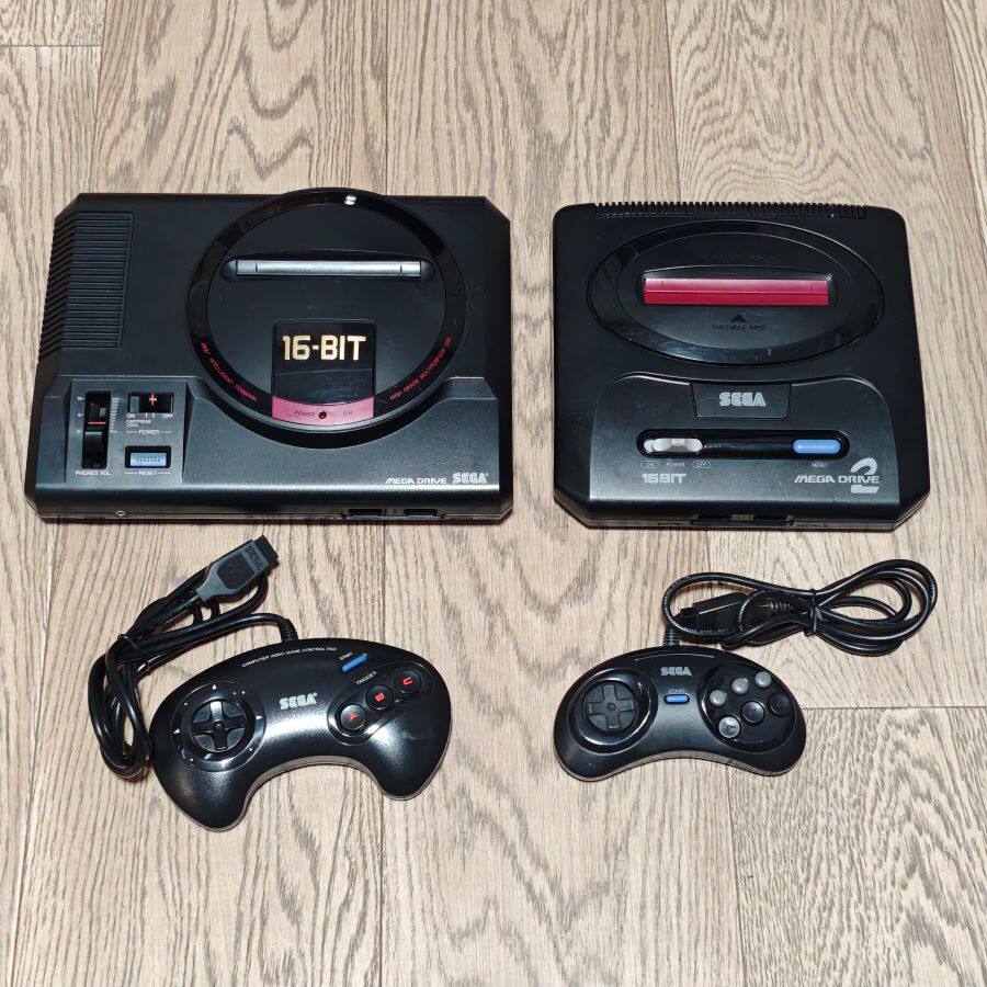 世嘉日版原装 MD1 MD2 主机 游戏机 一套 到手可玩