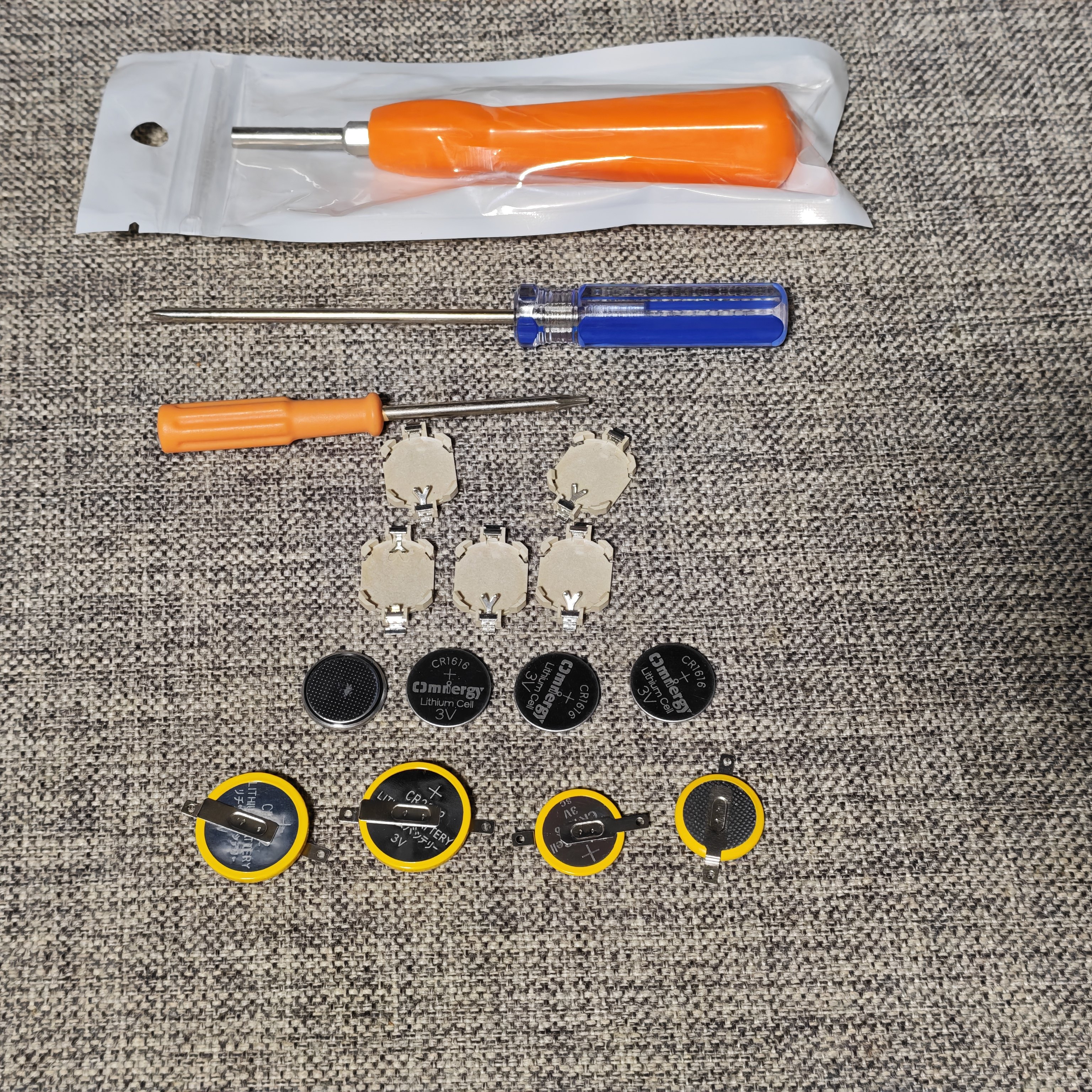 任天堂GB GBC GBA掌机适用的 电池座 电池 带焊脚 螺丝刀 WSC SFC图片