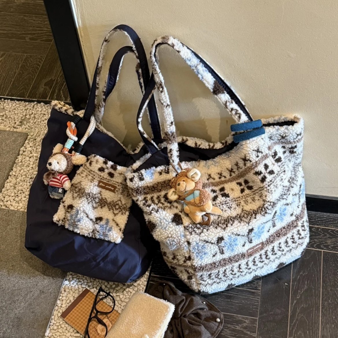 秋冬女双面包棉服托特包泡芙夹棉毛绒包枕头包单肩包羽绒手提包