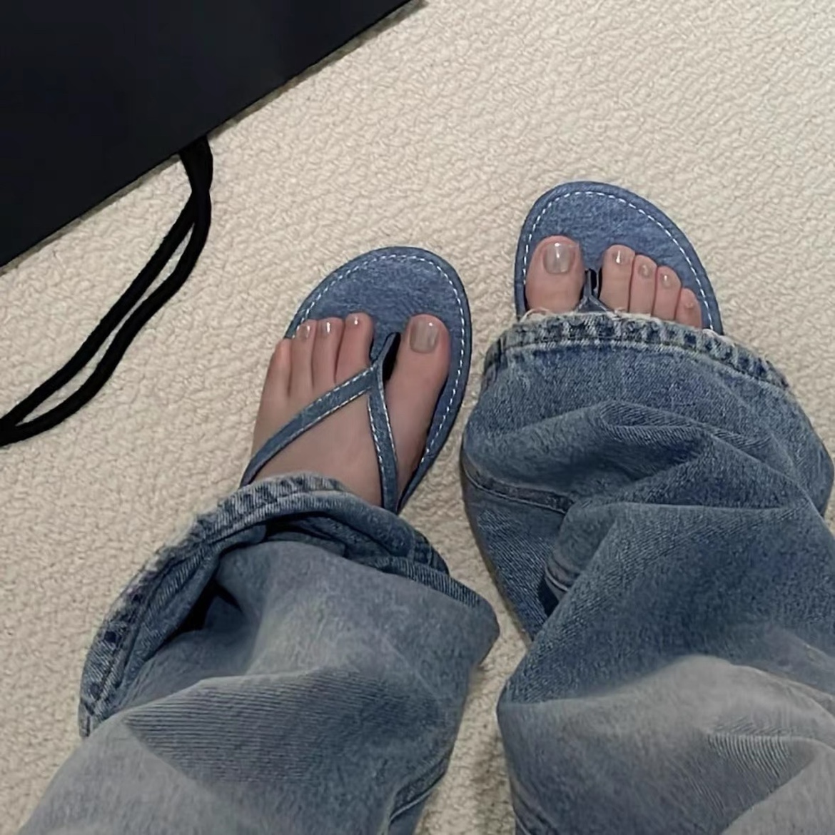 复古蓝牛仔夹板拖鞋甜酷辣妹风人字拖女防滑夹脚拖鞋平底外穿沙滩