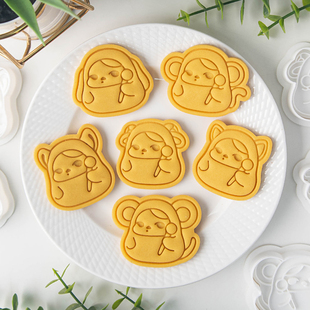 泡泡玛特敲敲系列饼干模具 毕奇木鱼曲奇翻糖3d印章切模烘焙工具