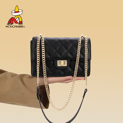 稻草人真皮菱格小香风洋气小方包