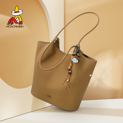 稻草人大容量轻奢软皮轻便托特包