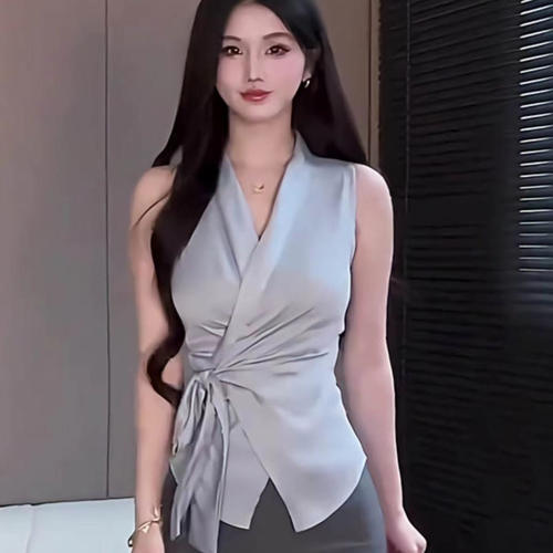 法式风绸面绑带V领无袖衬衫女