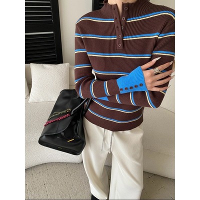 自留款推荐撞色条纹纽扣半高领修身显瘦打底针织衫