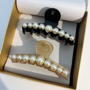 抓夹女高级感轻奢月华系列醋酸后脑珍珠鲨鱼发夹亚历山大同款头饰